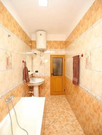 Valona Apartamento *